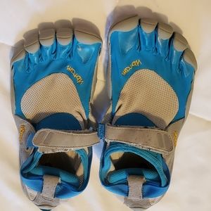Vibram shoes